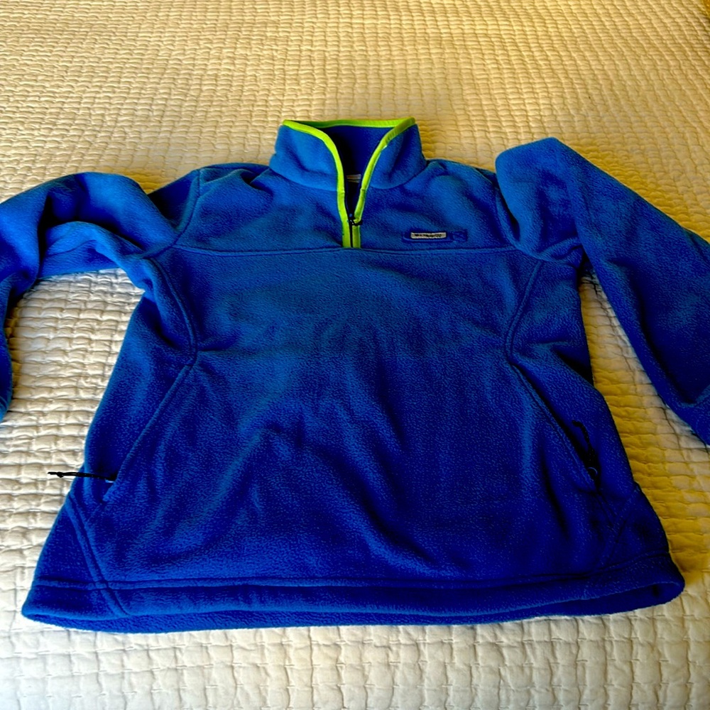 Columbia Quarter Zip Pullover.